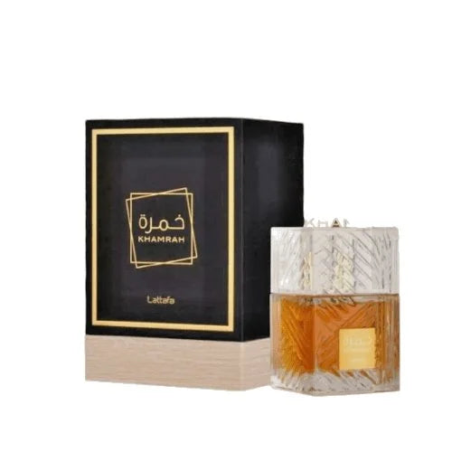 Elegant Lattafa Khamrah parfum flesje met gourmand noten en betoverende mix op display