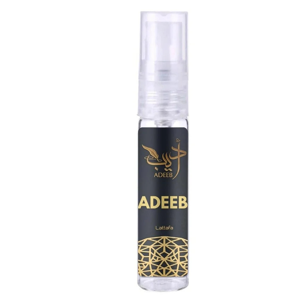 Elegante Lattafa Parfum Adeeb fles in zwart en goud met heldere dop