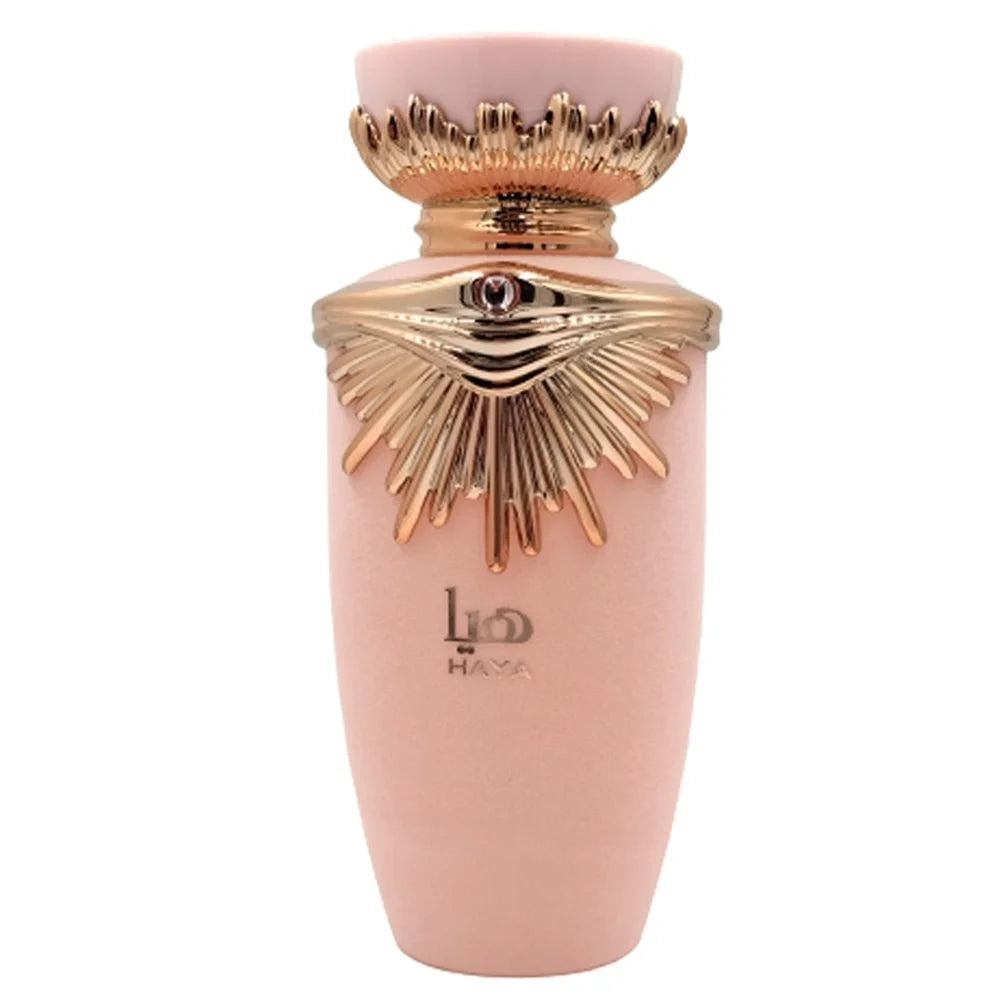 Roze Lattafa Parfum Haya flesje met gouden details, elegante parfum Haya uitstraling