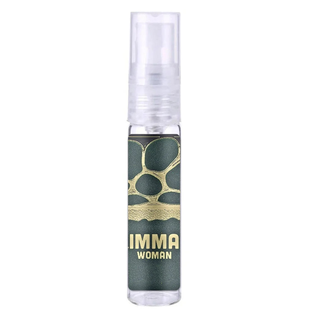 Groene en gouden spray parfumflesje van Lattafa Parfums Qimmah voor vrouwen